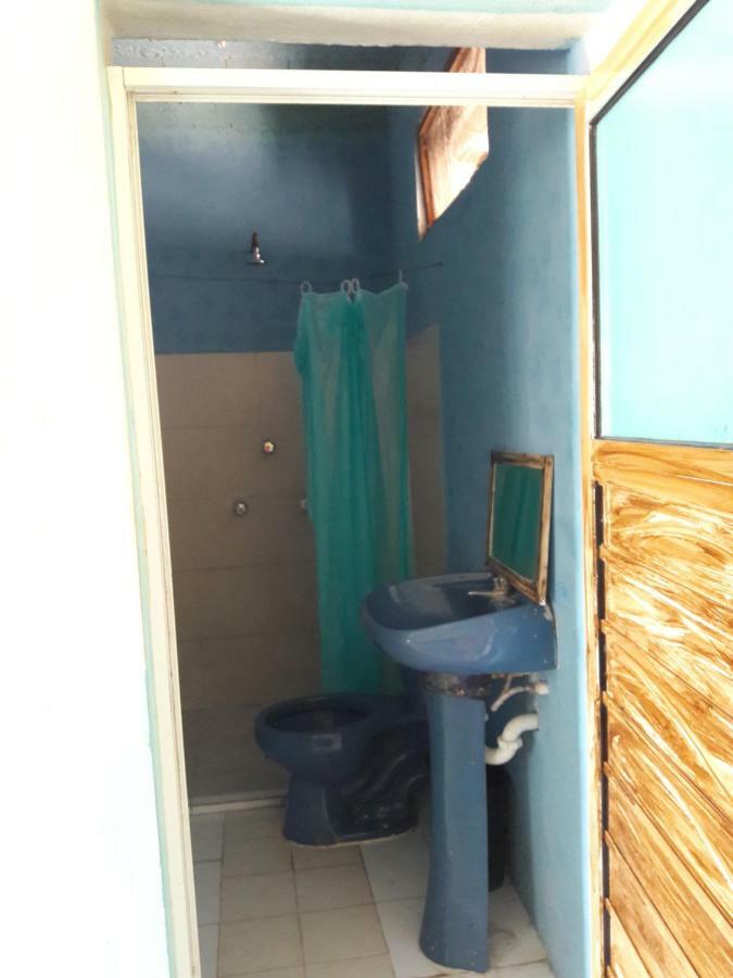 Hostal Y Temazcal Guemez Чичен-Іца Екстер'єр фото
